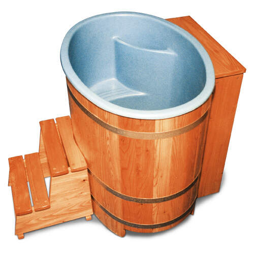 Sauna tub with plastic insert and automatic refill, ready to plug in